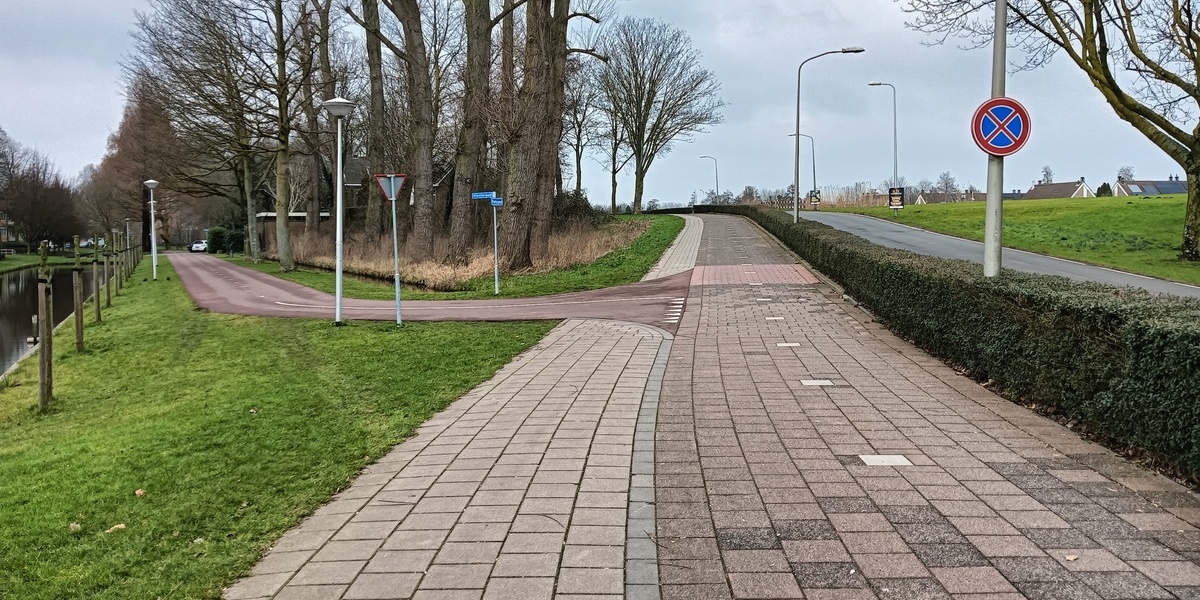 Echt voor jezelf beginnen - Kruising Kleuterpad en Kerklaan, Nieuwerkerk aan den IJssel - 13 februari 2025 - Foto: © 2025 Wesley M. Dekker